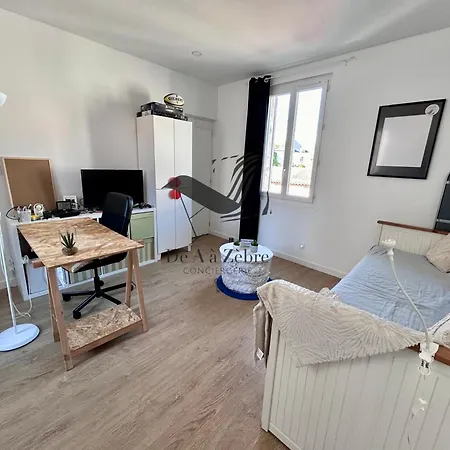 Le Moderne - Situe En Plein Centre-ville *