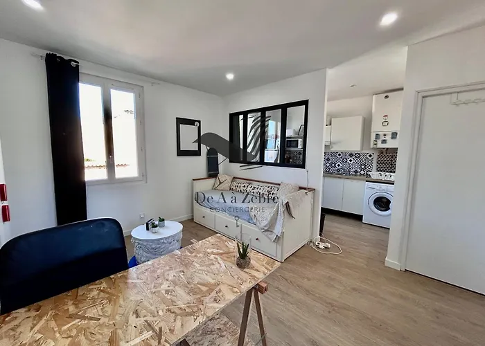 Le Moderne - Situe En Plein Centre-ville